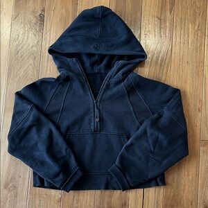 Black Lululemon Scuba